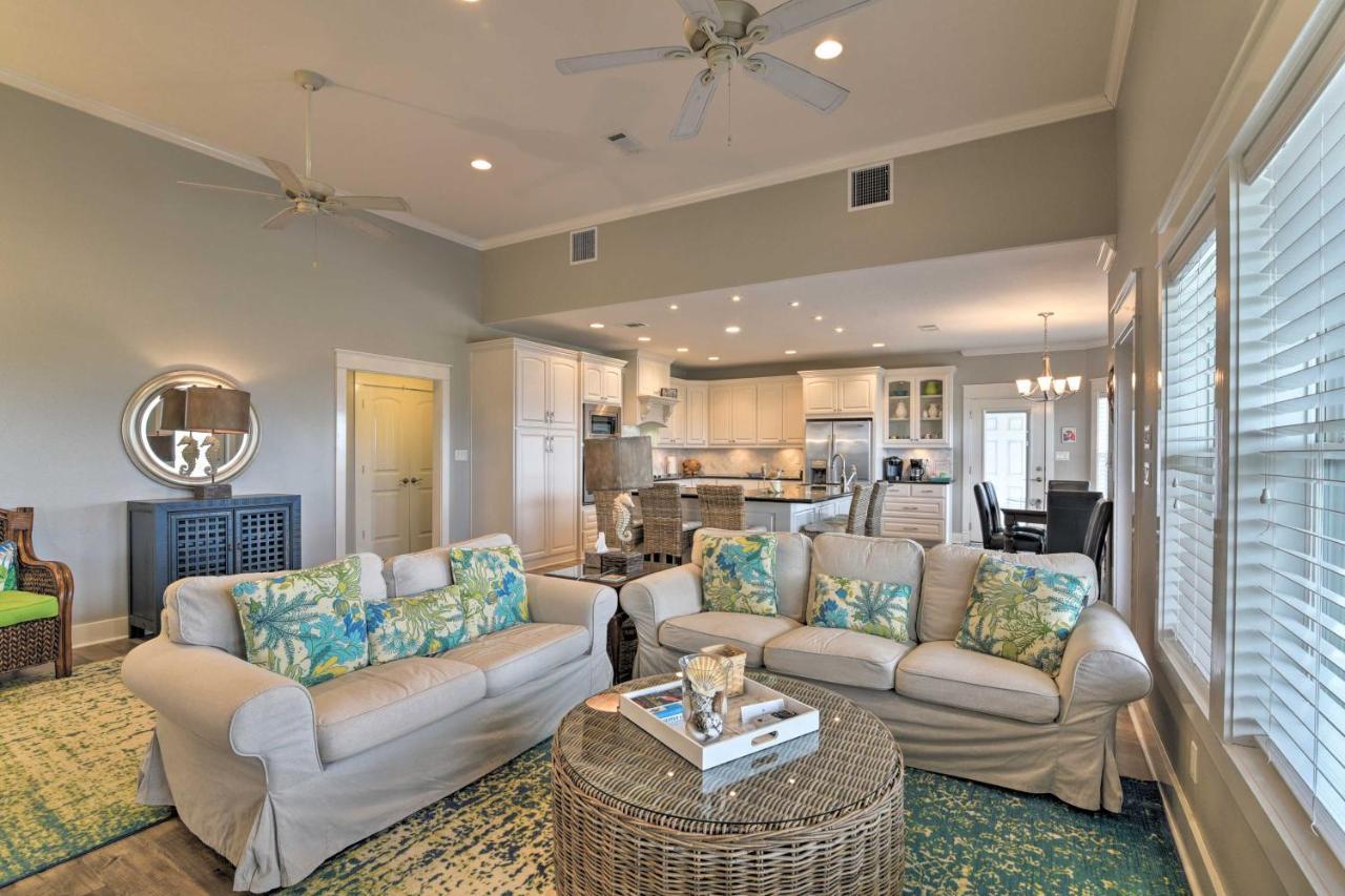 Coastal Port Bolivar Home - Walk To Beach! 외부 사진